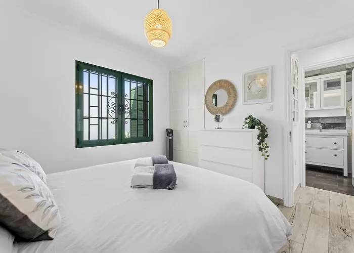 Jardin Del Sol 17 דירה *